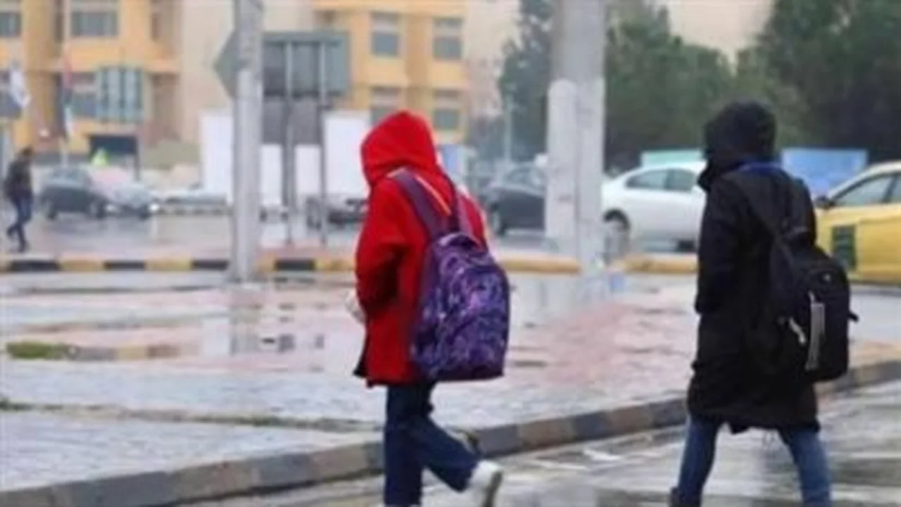 تعطيل الدراسة في المحافظات غداً الخميس لمواجهة العاصفة وتقلبات الطقس الجوية